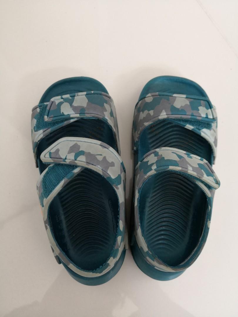 toddler adidas slides size 9