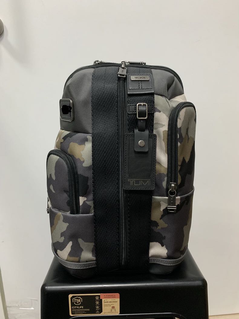 Tumi Higgins Sling (Camo), Luxury, Bags & Wallets on Carousell