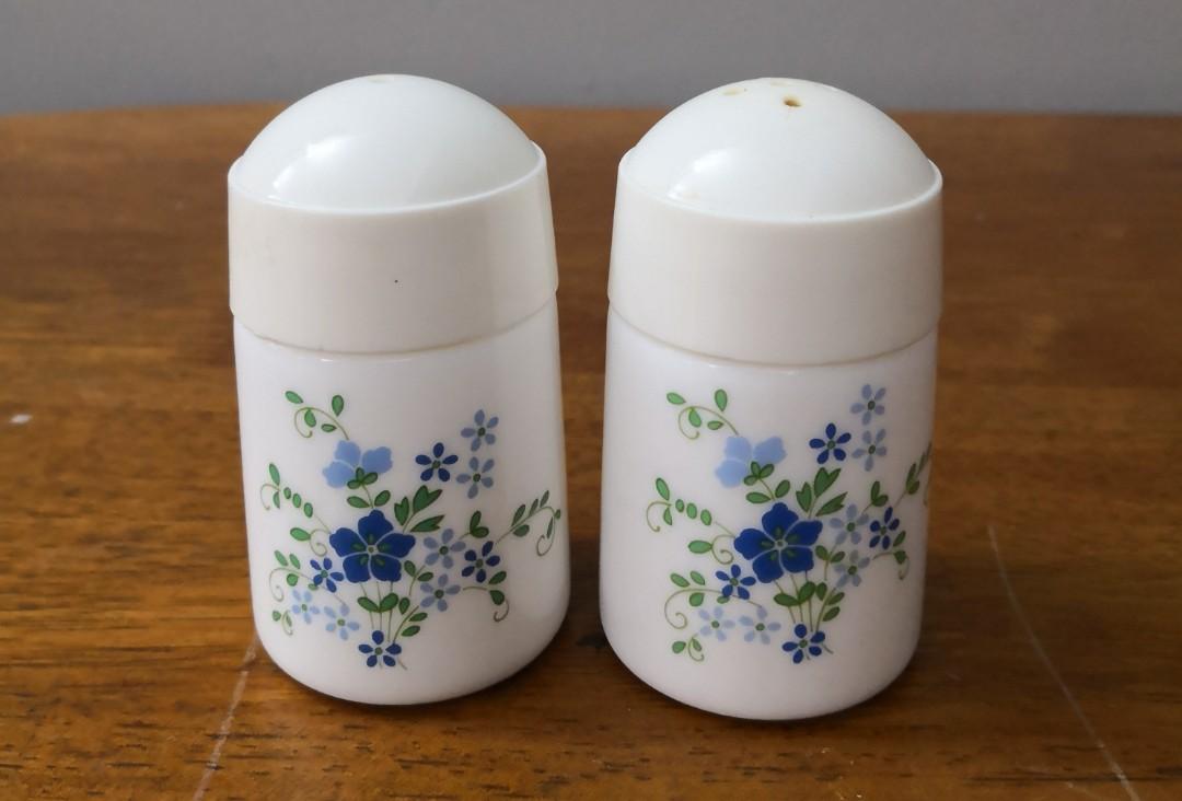 vintage Esso gas salt pepper shakers, Furniture & Home Living
