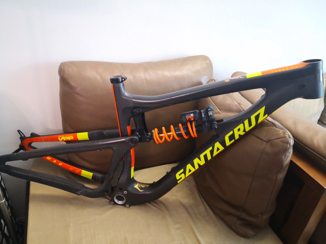 2017 Santa Cruz Nomad CC