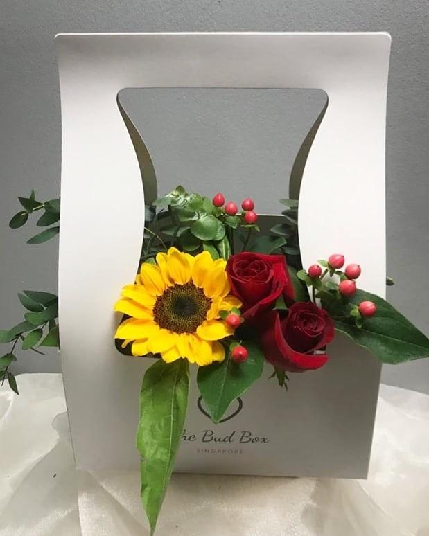 Sunflower Roses Bud Box Free Delivery Gardening Flowers Bouquets On Carousell