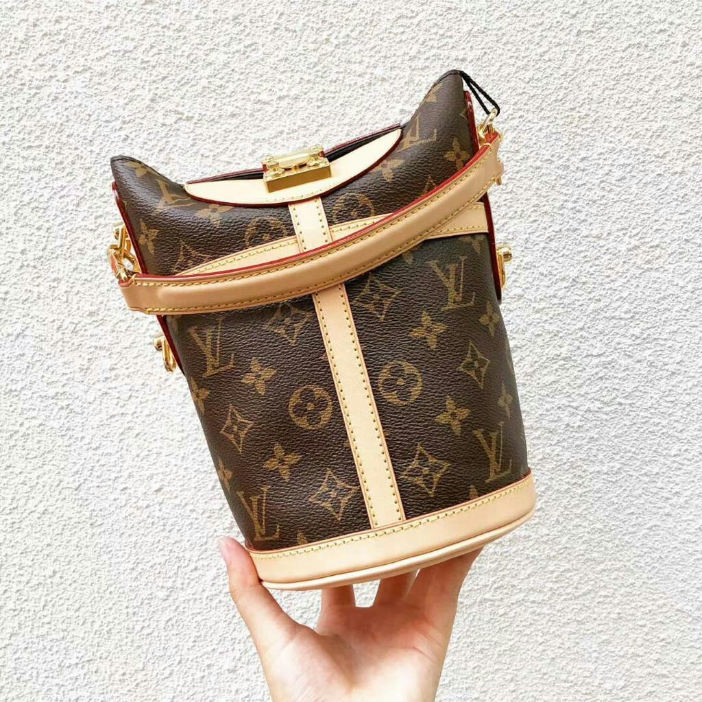 louis vuitton duffle bag cost