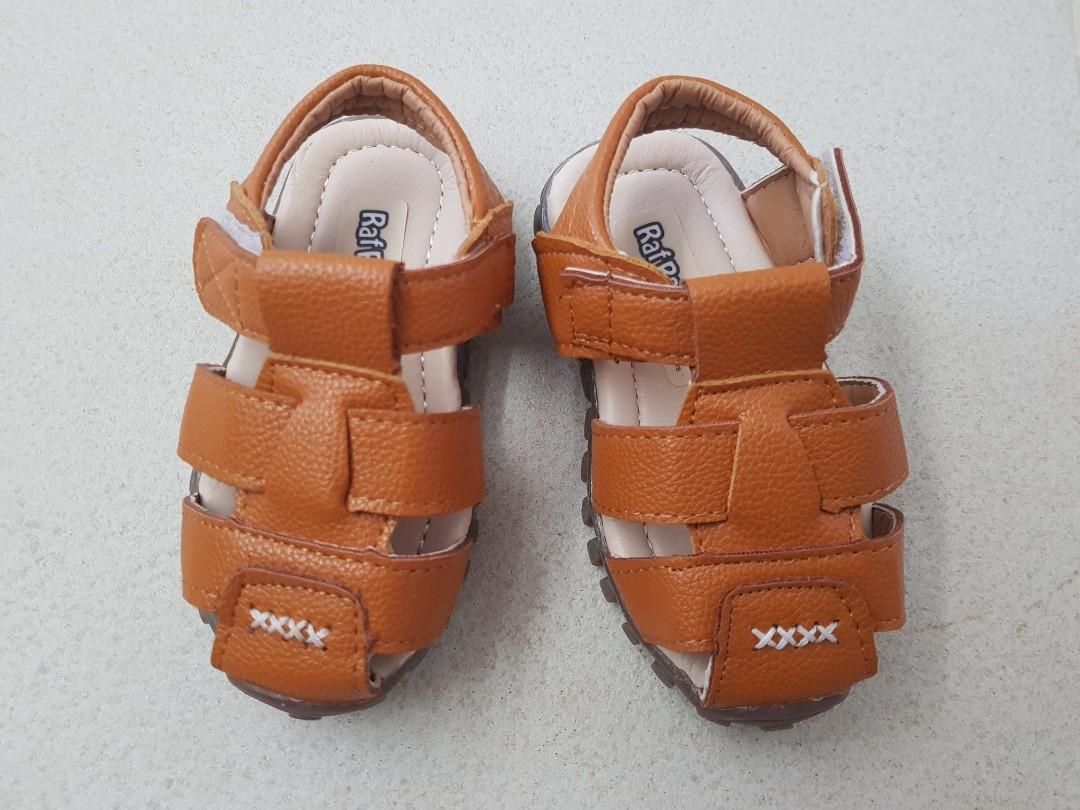 Baby boys shoes/ sandals size 22 