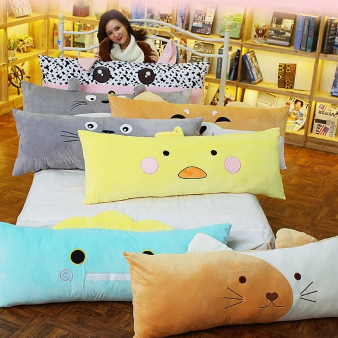 Cute bolster / pillow, Furniture, Beds 