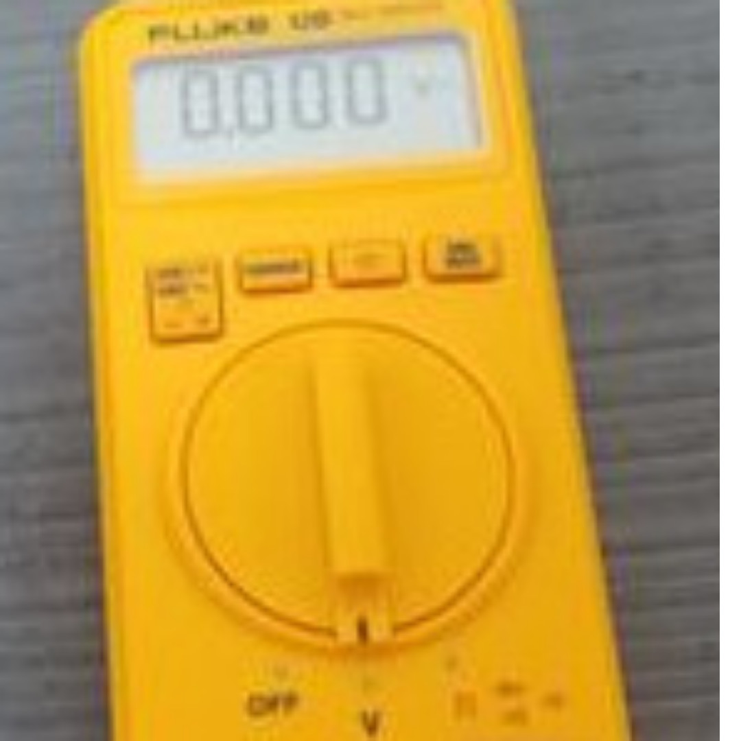 FLUKE 12B Multimeter, Furniture & Home Living, Security & Locks