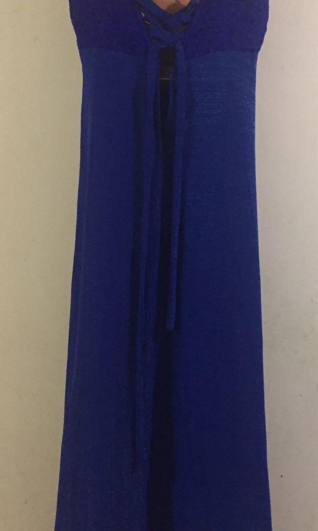 Long gown (royal blue) (Category: Evening dresses & gowns) located in Quezon City. Submitted by ixela (Listing ID 247343711, Image 3). Description: Preloved long gown (royal blue) Used only once In good condition-Like new Adjustable back Fits medium to large .