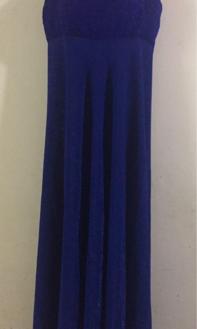 Long gown (royal blue) (Category: Evening dresses & gowns) located in Quezon City. Submitted by ixela (Listing ID 247343711, Image 2). Description: Preloved long gown (royal blue) Used only once In good condition-Like new Adjustable back Fits medium to large .