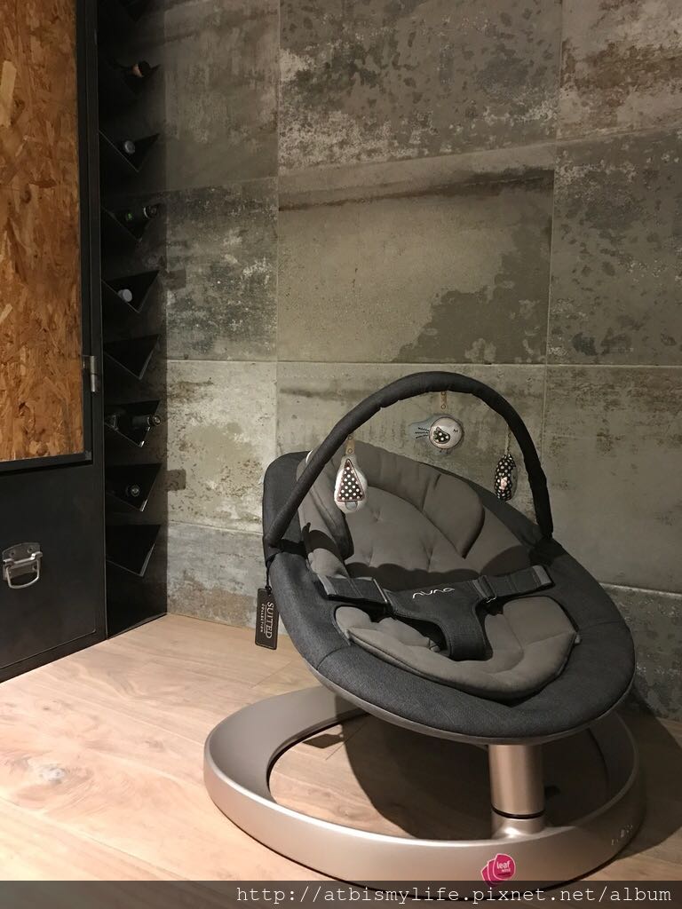 nuna leaf suited collection