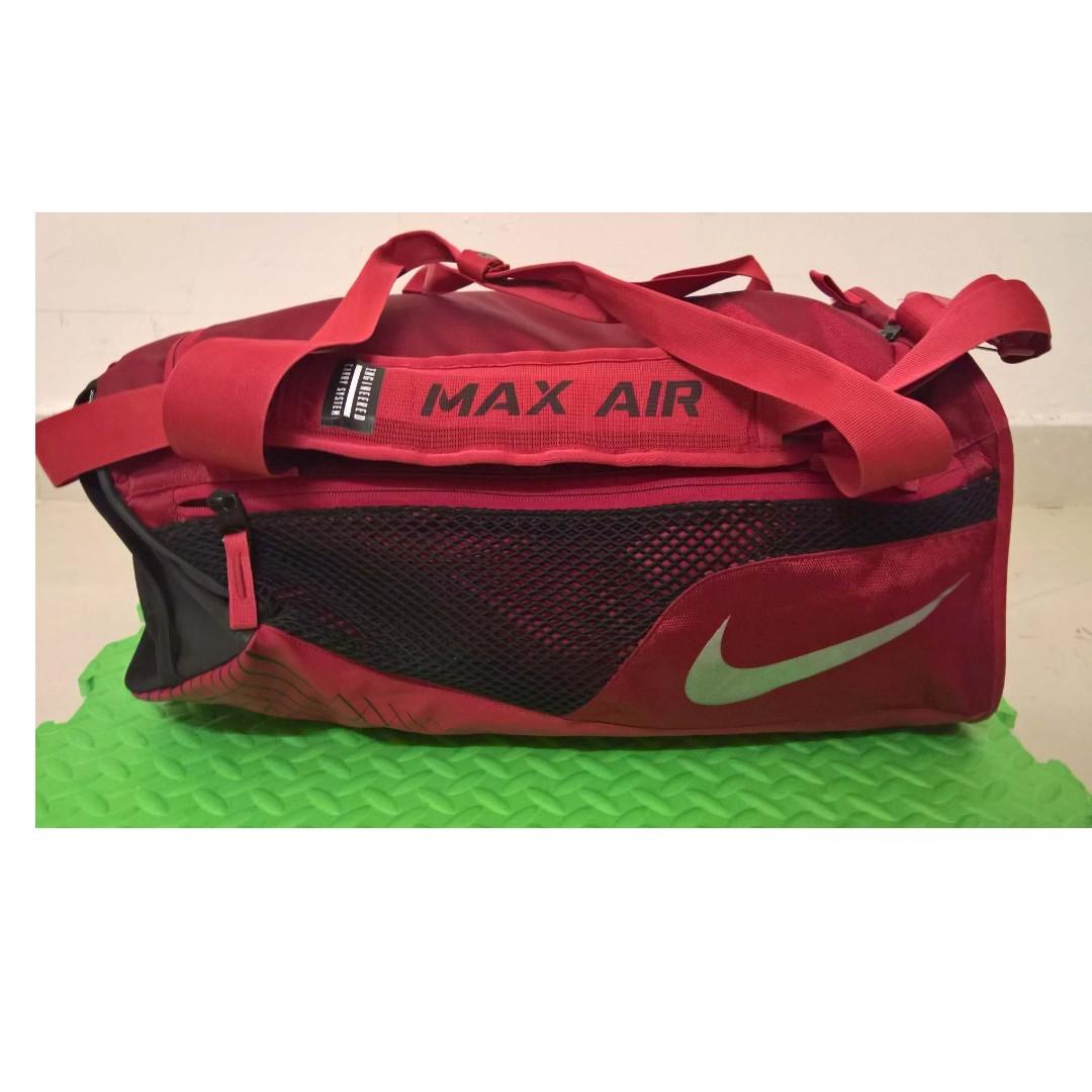Nike vapor max top air duffel medium