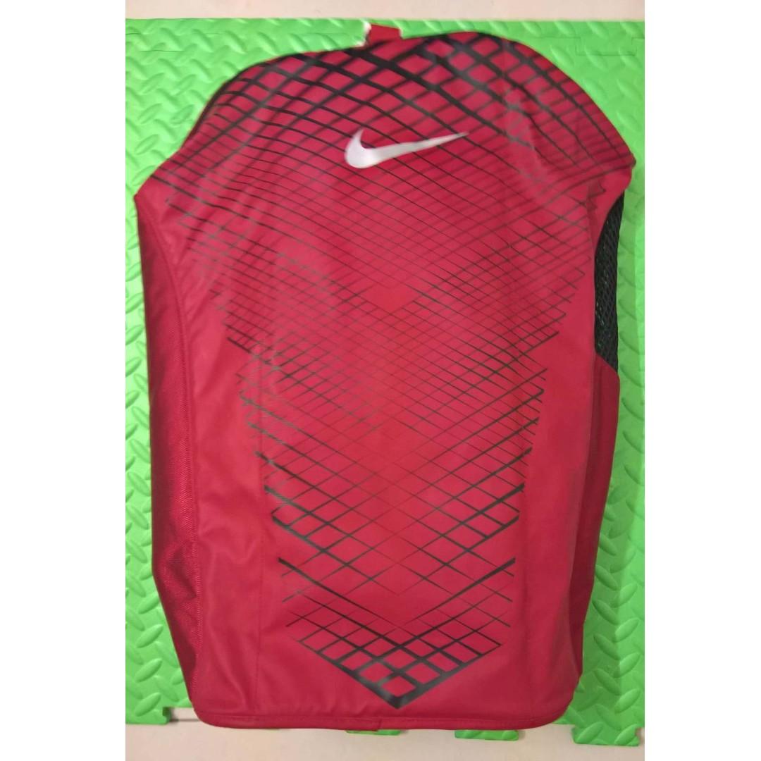 Product NIKE VAPOR MAX AIR 2.0 MEDIUM DUFFEL BAG GYM RED SPECIAL