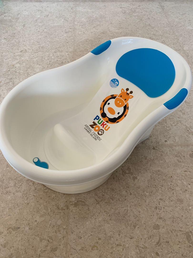 Puku Baby Bath Tub With Stand Babies Kids Bathing Changing Bathtub Bath Accessories On Carousell