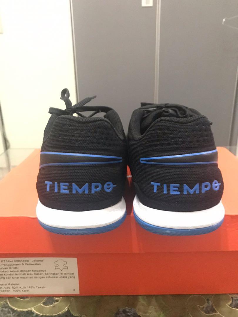 Sepatu Futsal Nike Tiempo Legend 8 Academy Ic Olah Raga Perlengkapan Olahraga Lainnya Di Carousell