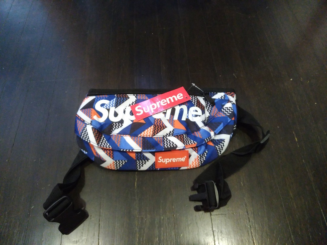 Supreme Chest Bag Men s Fashion Bags Sling Bags on Carousell