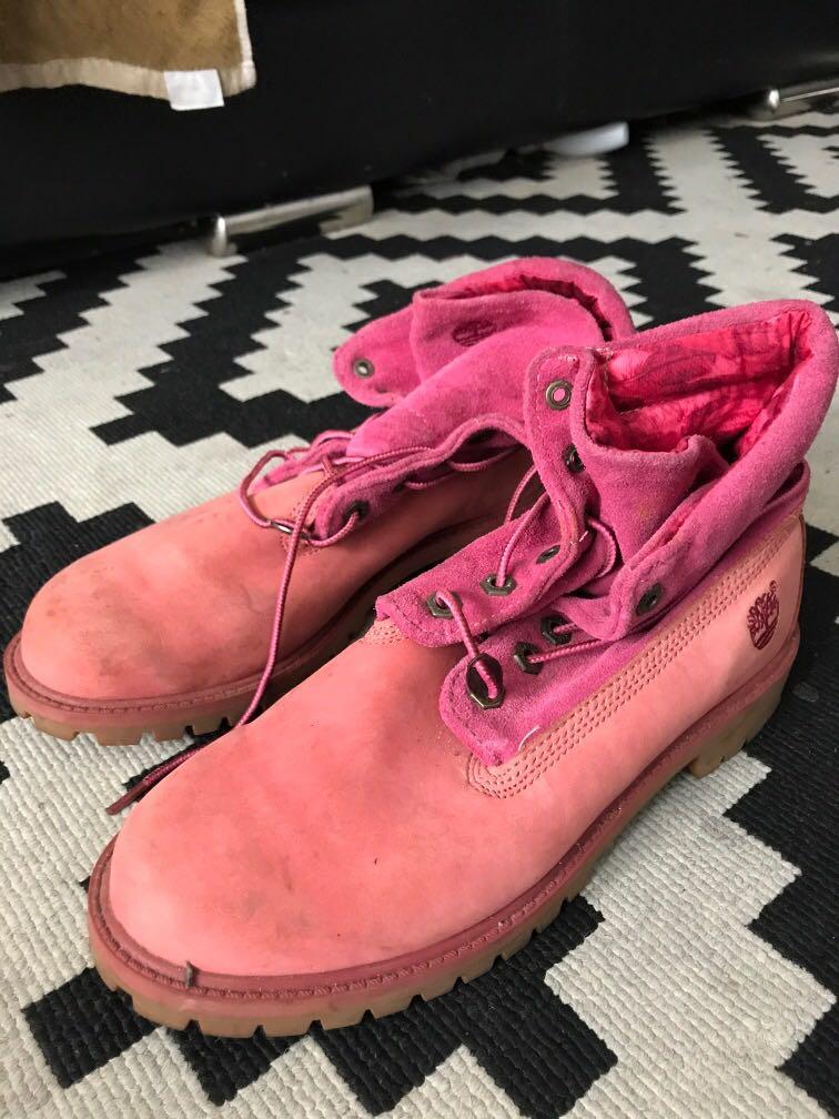Hot pink top timbs