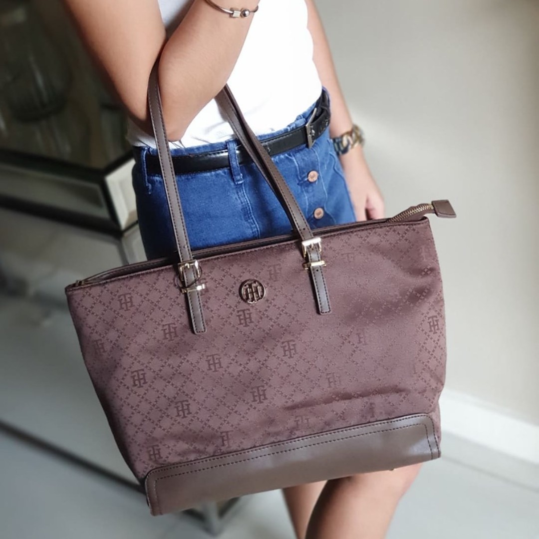 tommy hilfiger nylon blend tote