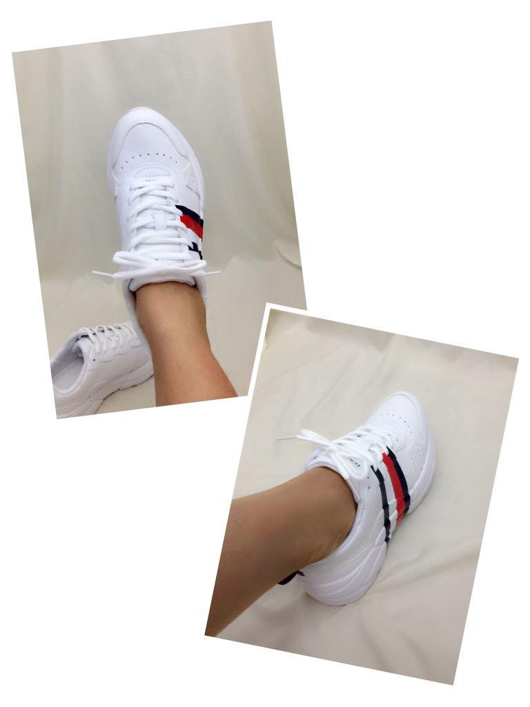 tommy hilfiger envoy sneakers