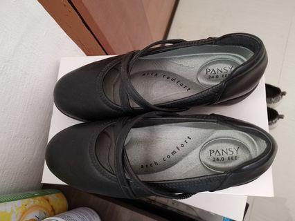 Pansy black shoes
