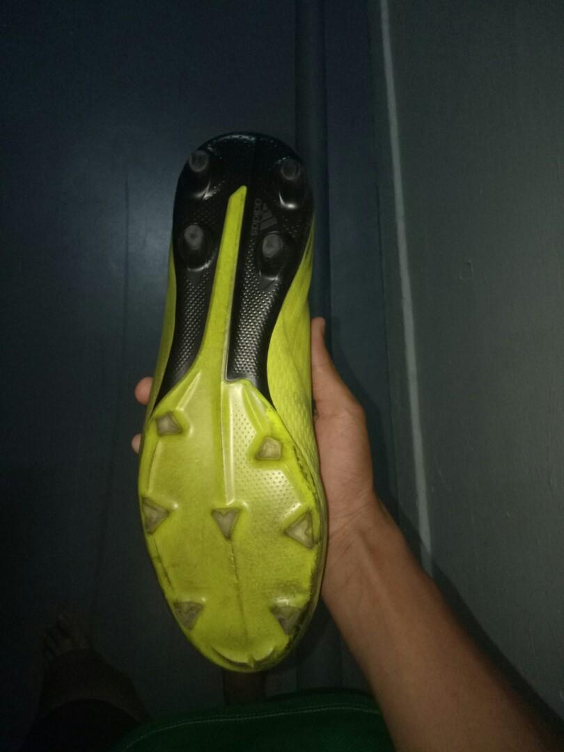 Adidas X18.2 Men s Fashion Activewear on Carousell