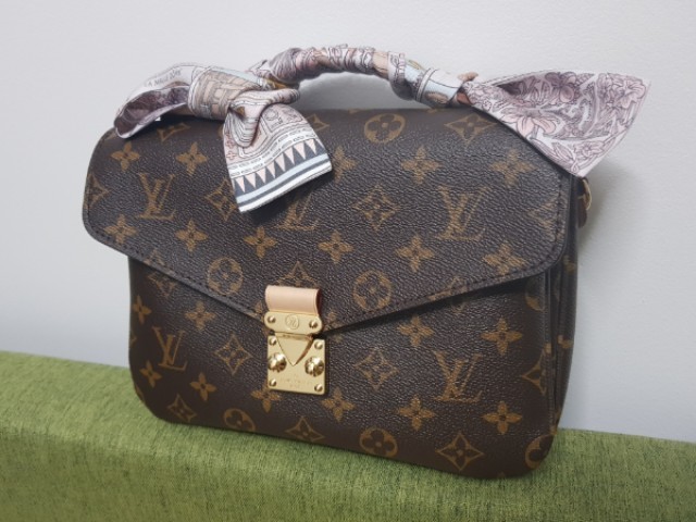 7 INCREDIBLE Louis Vuitton Dupes for the Iconic LV Handbags