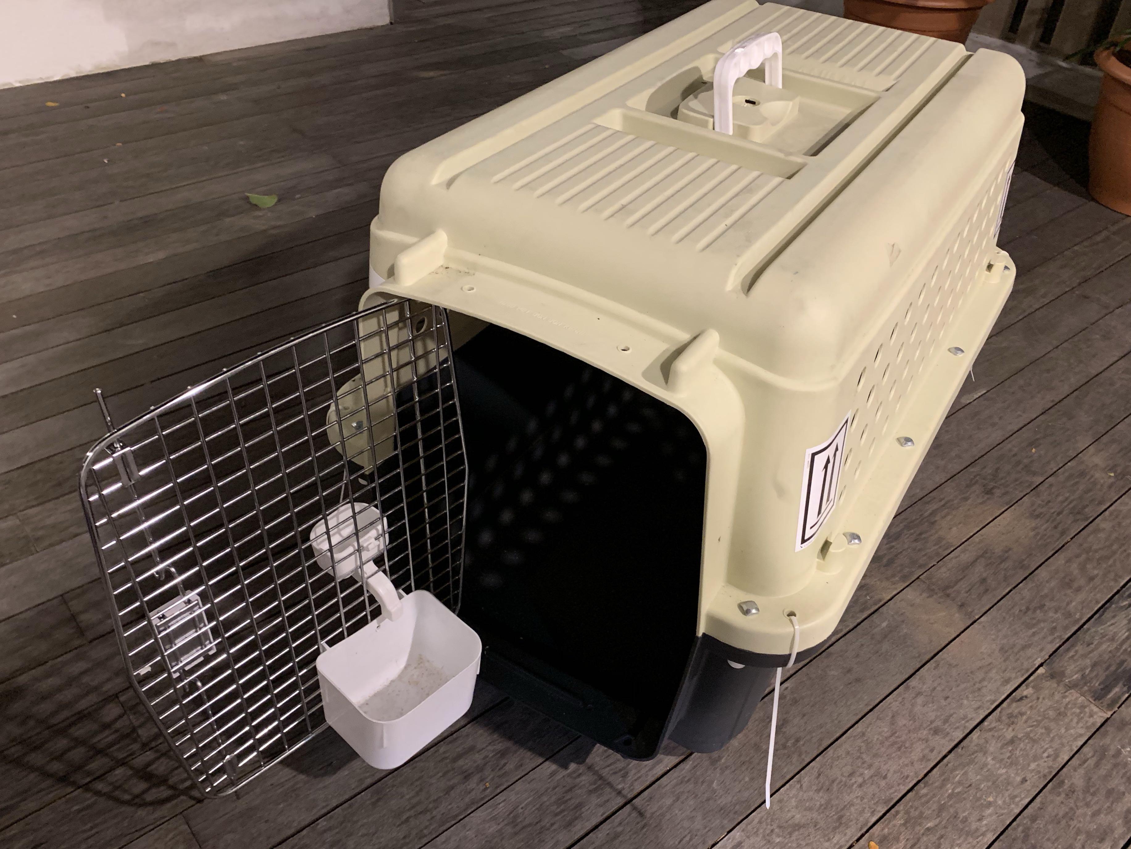 Dog / Cat Kennel Airline Approved, Pet Supplies, Homes & Other Pet
