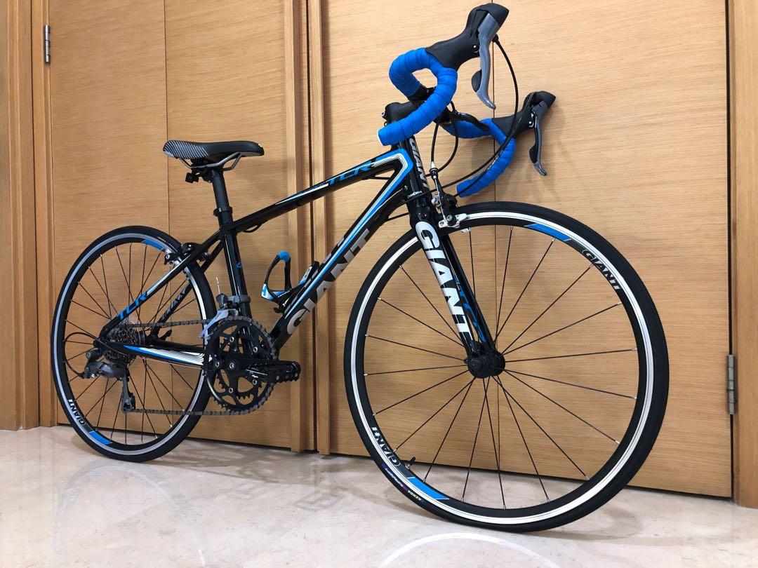 Giant tcr junior road bike on sale