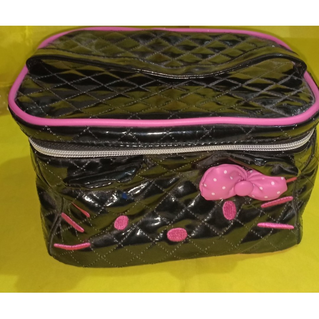 Hello Kitty Trolley Bag Authentic