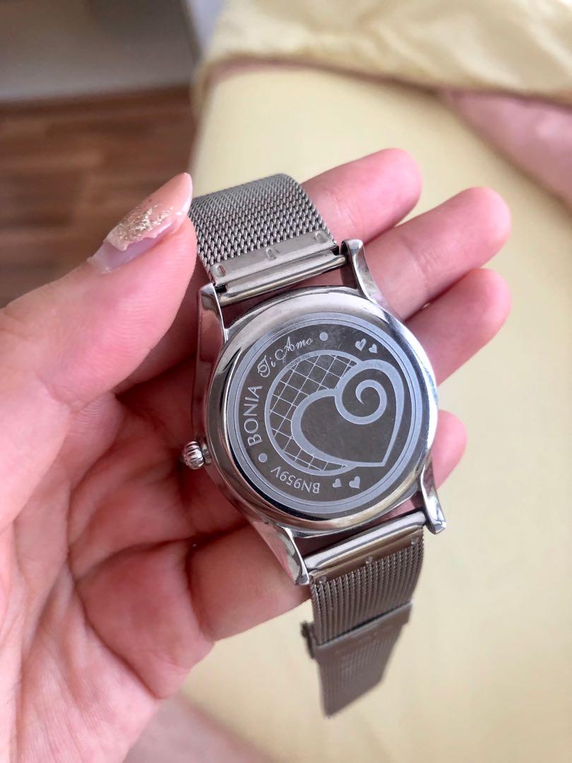 Jam Tangan Wanita Bonia Hearts Bn959v Fesyen Wanita Jam Tangan Di Carousell