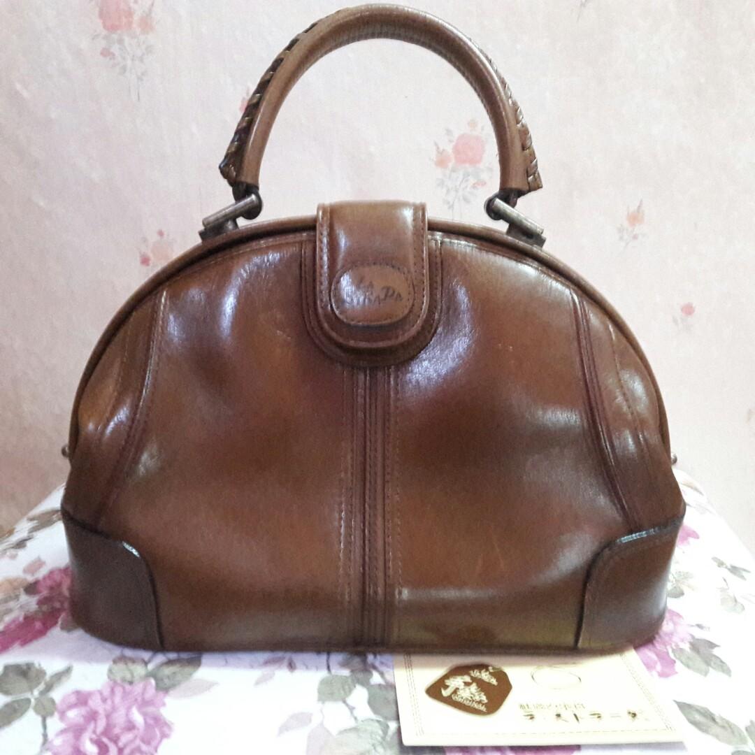 Authentic La strada