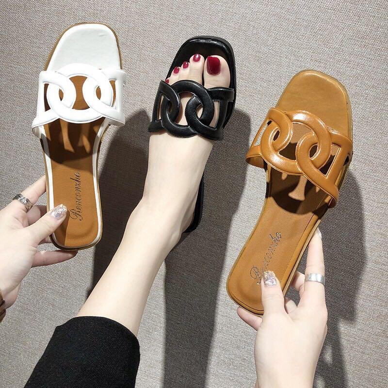girls white slippers