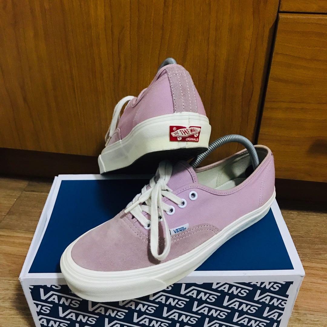 lilac vans