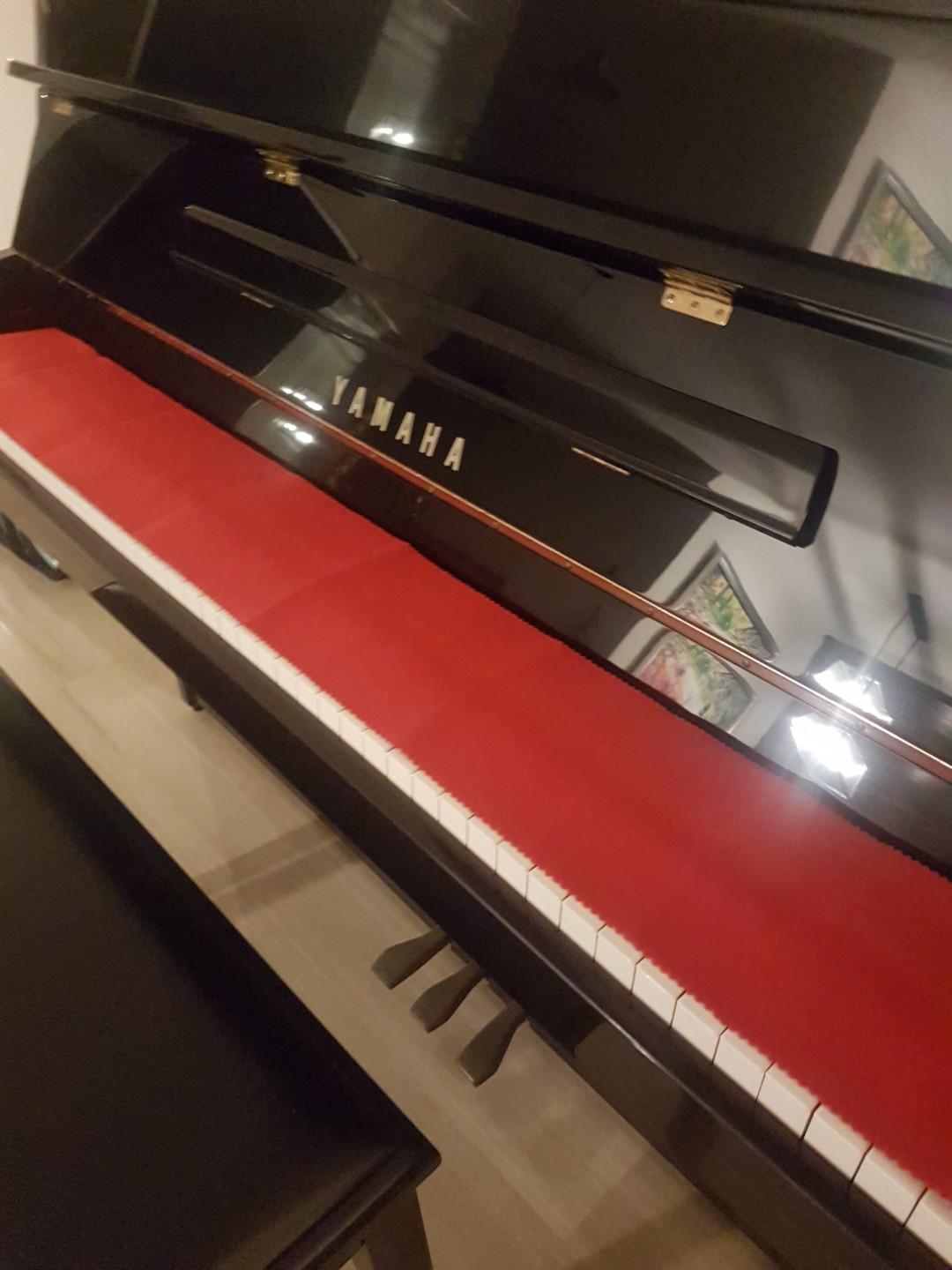 Yamaha upright piano, Music & Media, Music Instruments on Carousell