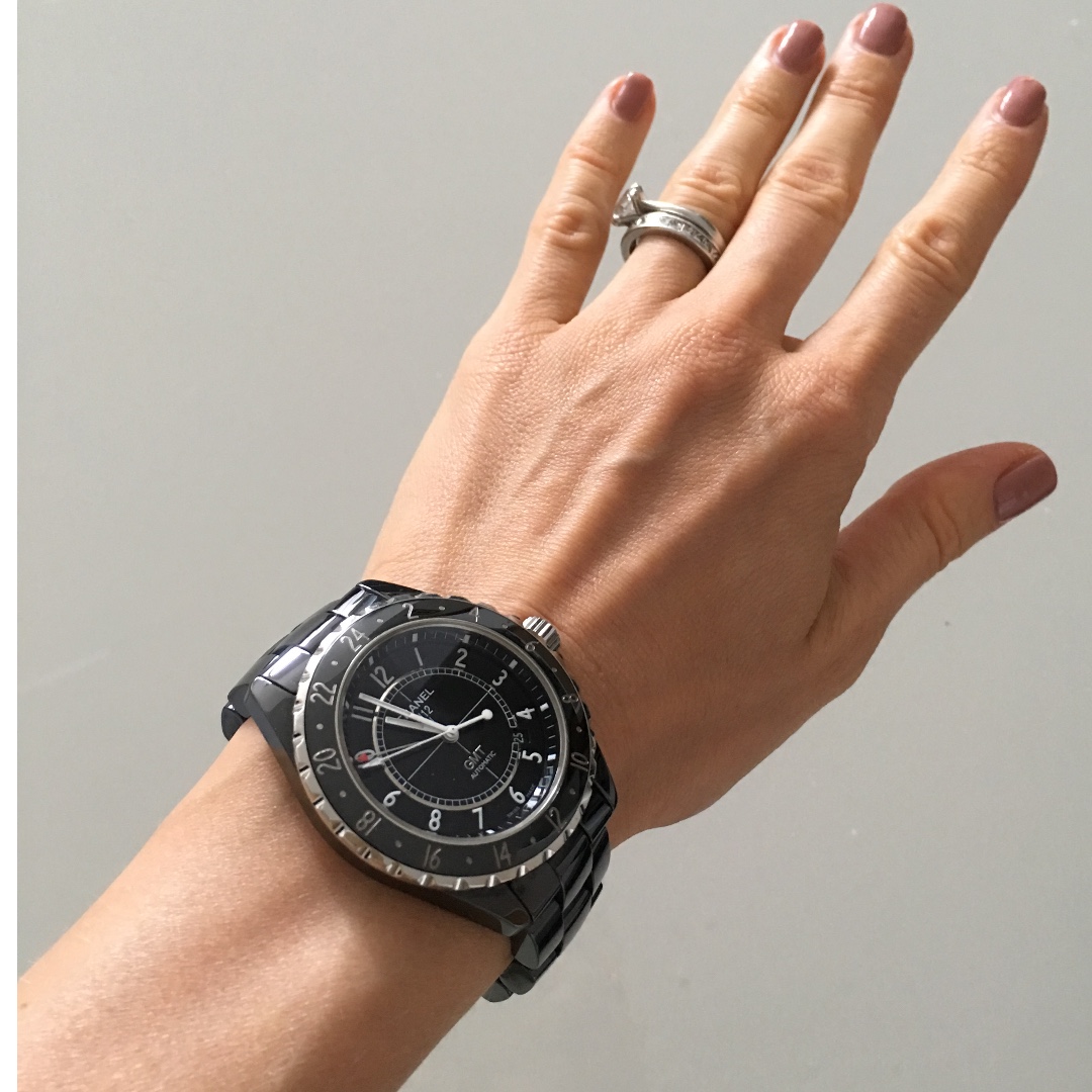 Chanel on sale j12 42mm