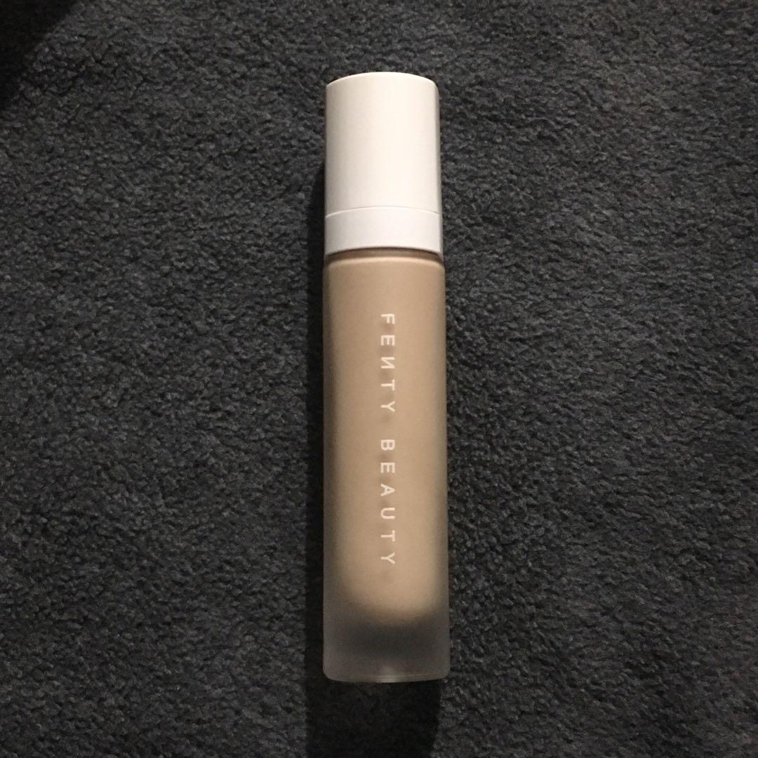 Fenty Pro Filt’r Foundation (170) (Category: Makeup) located in Cebu City. Submitted by lrgrc (Listing ID 247576935, Image 3). Description: This was given to me but it’s too light and too MATTE on my skin. I don’t know how to make it work on my skin.. 95% full! 100% authentic. Shade is 170 Best for very oily skin types Hydrate skin before using since it’s VERY matte.