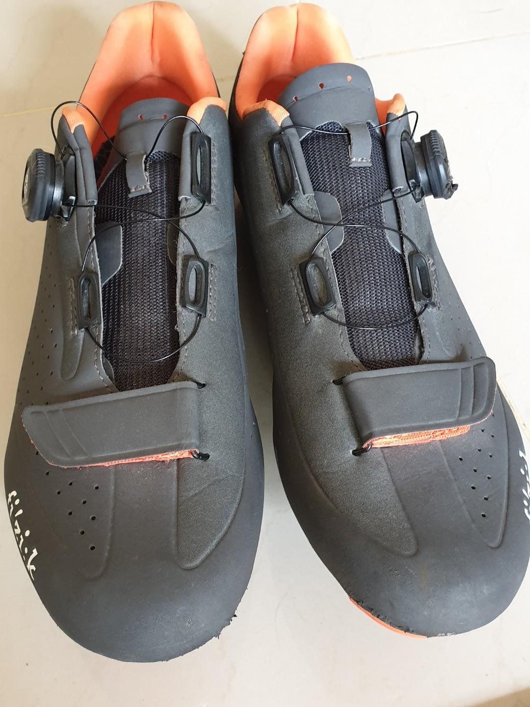 Fizik R5b Uomo cycling shoes Sports Equipment Bicycles Parts Bicycles on Carousell