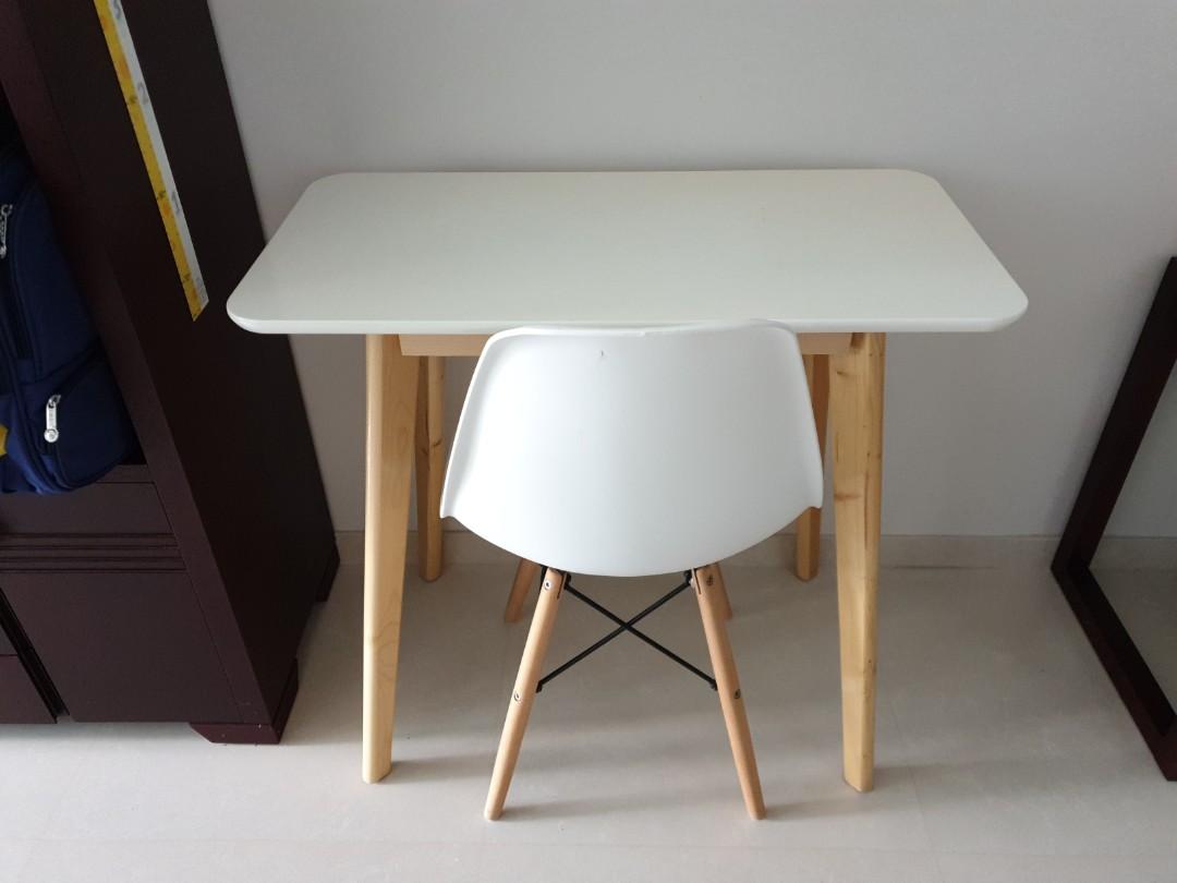 IKEA Table (Category: Tables & Sets) located in Singapore. Submitted by pangjjx (Listing ID 247633636, Image 1). Description: $30 for both chair and table..