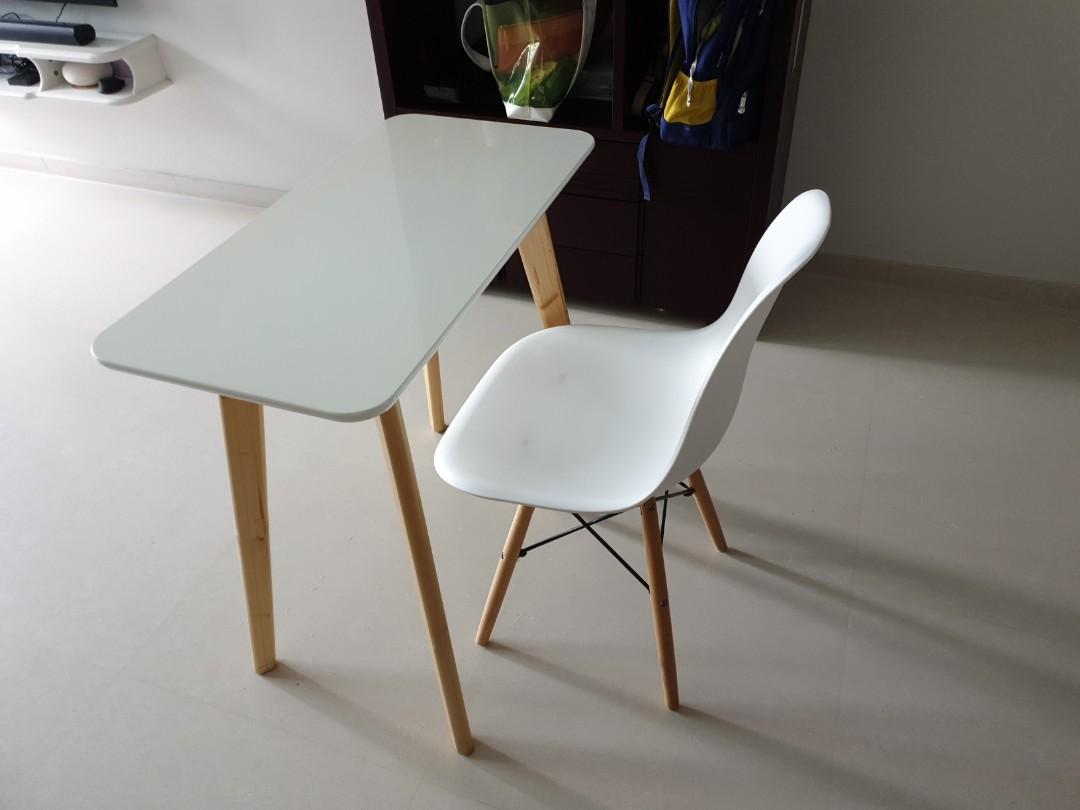 IKEA Table (Category: Tables & Sets) located in Singapore. Submitted by pangjjx (Listing ID 247633636, Image 2). Description: $30 for both chair and table..