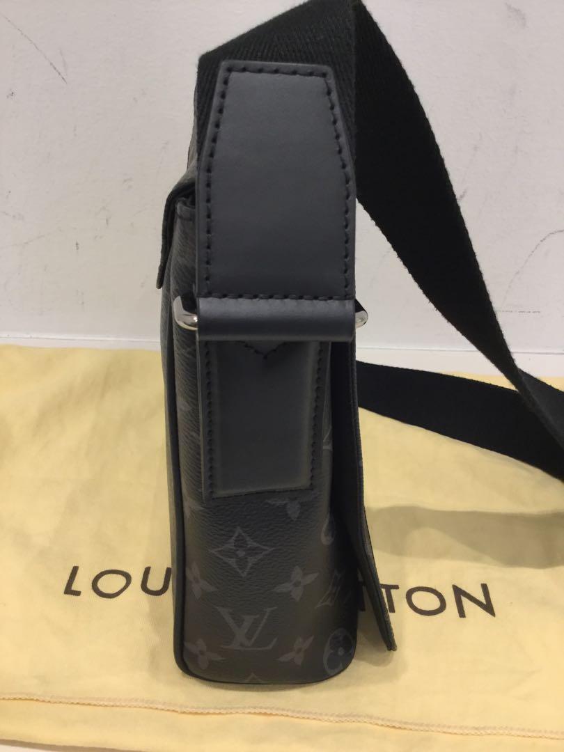 LOUIS VUITTON Shoulder Bag M44000 District PM Monogram Eclipse Black m –