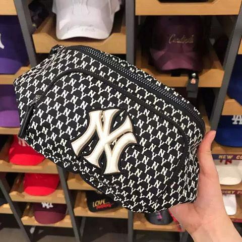 MLB x Gucci belt bag Luxury Bags Wallets on Carousell