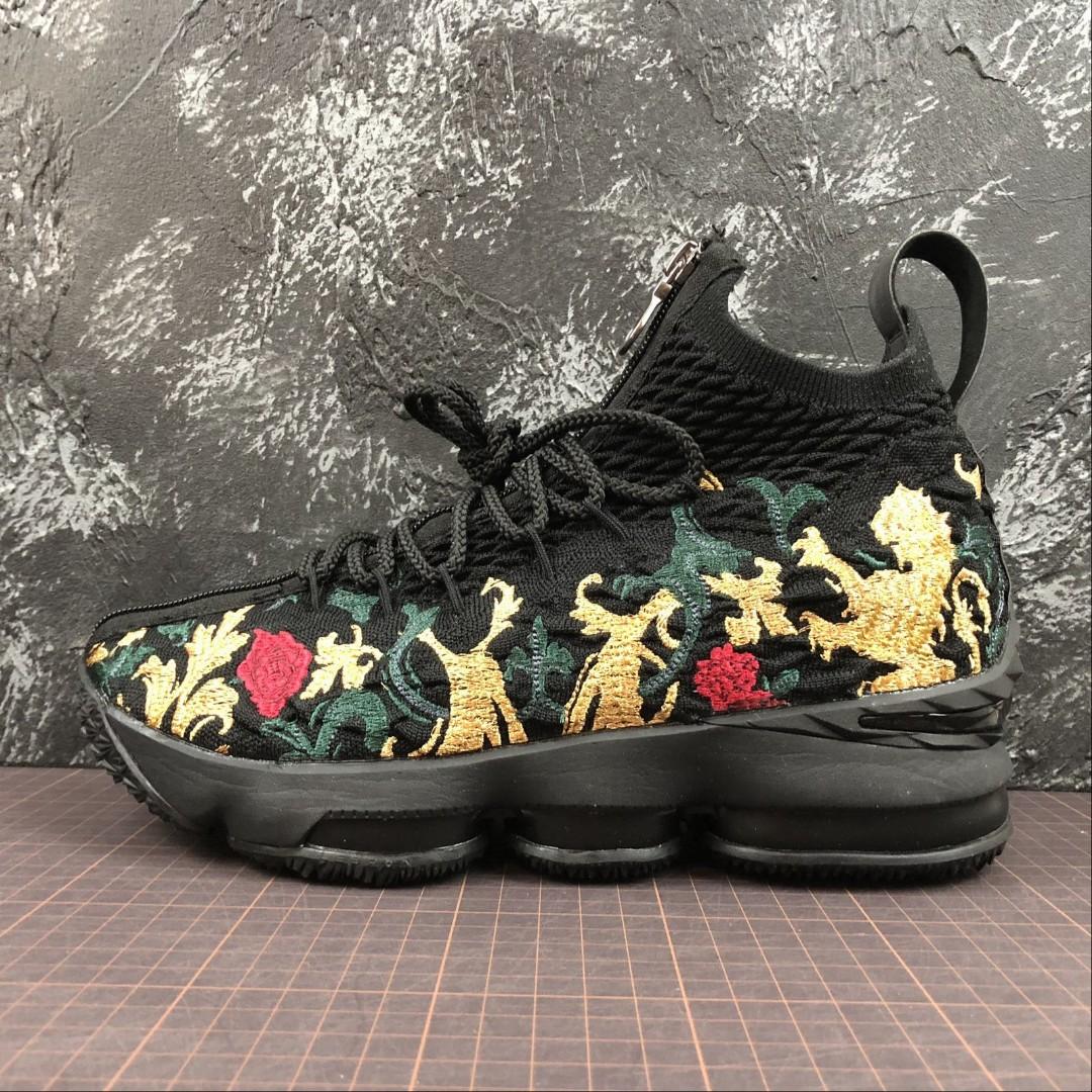 lebron 15 closing ceremony