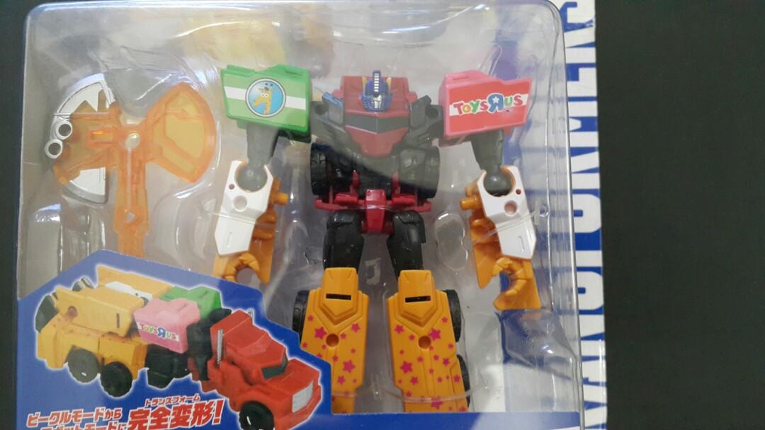 Optimus Prime Toy'sRUs Special Ed. (Category: Figurines & Statues) located in Cebu City. Submitted by jincloud (Listing ID 247663557, Image 1). Description: Selling my Special Edition Transformers Toy'sRUs. Optimus Prime a.k.a. Jeffrey Prime from Takara Tomy. Bought from Japan. Brandnew....