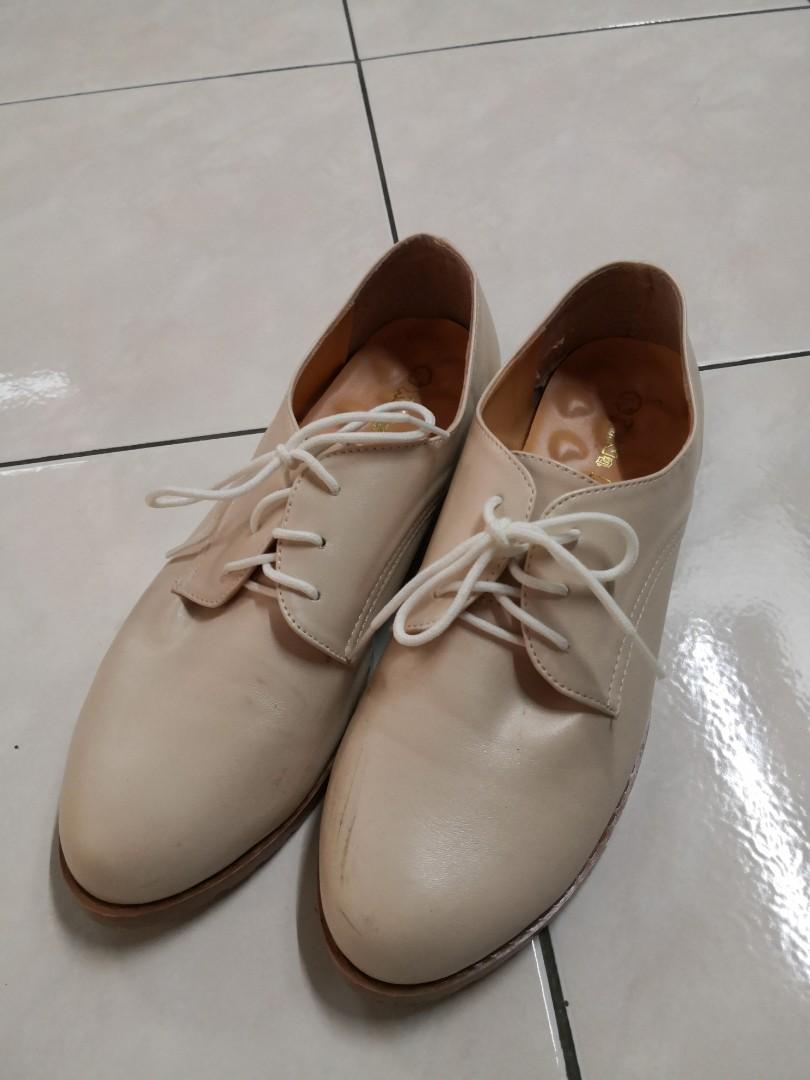 Oxford shoes Korean style in off white light beige color