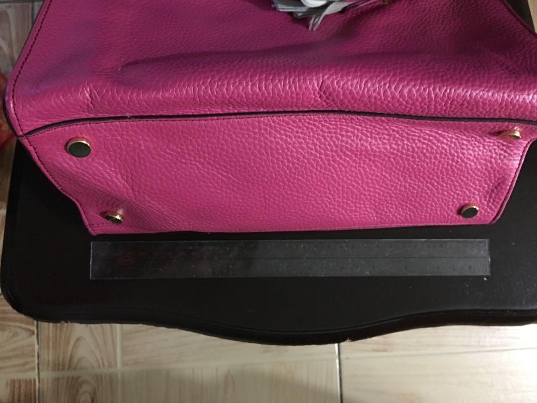 Pernelle Milano top handle bag, 女裝, 手袋及銀包, 多用途袋- Carousell
