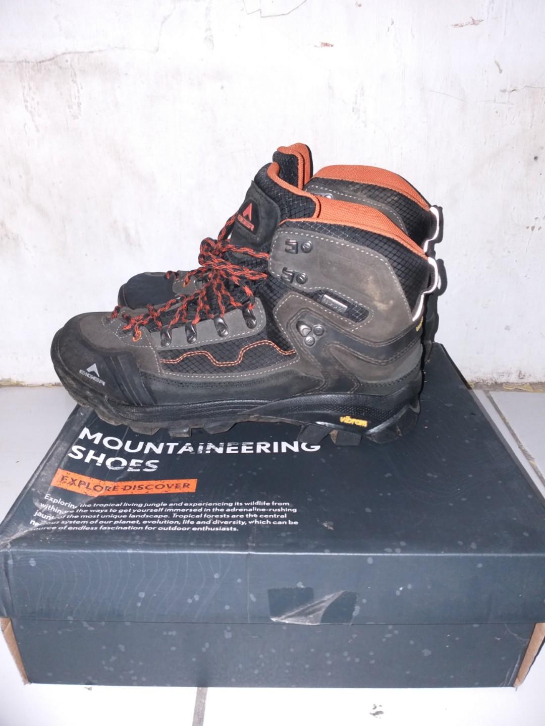Sepatu Gunung Eiger Pollock Fesyen Pria Sepatu Sepatu Boot Di Carousell