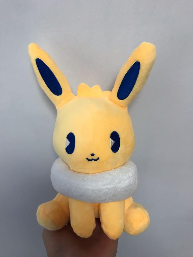 shiny eevee plushie