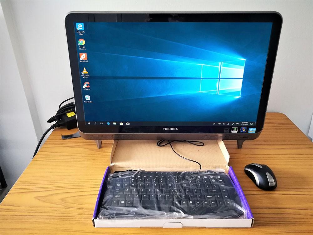 Toshiba Lx830 23 Inch Touchscreen All In One Pc Core I7 Intel 2 30 Lx830 23 Inch Touchscreen All In One Pc