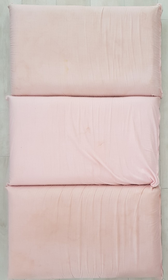 3 pcs Uratex Permasoft Pillow standard size home Furniture Home