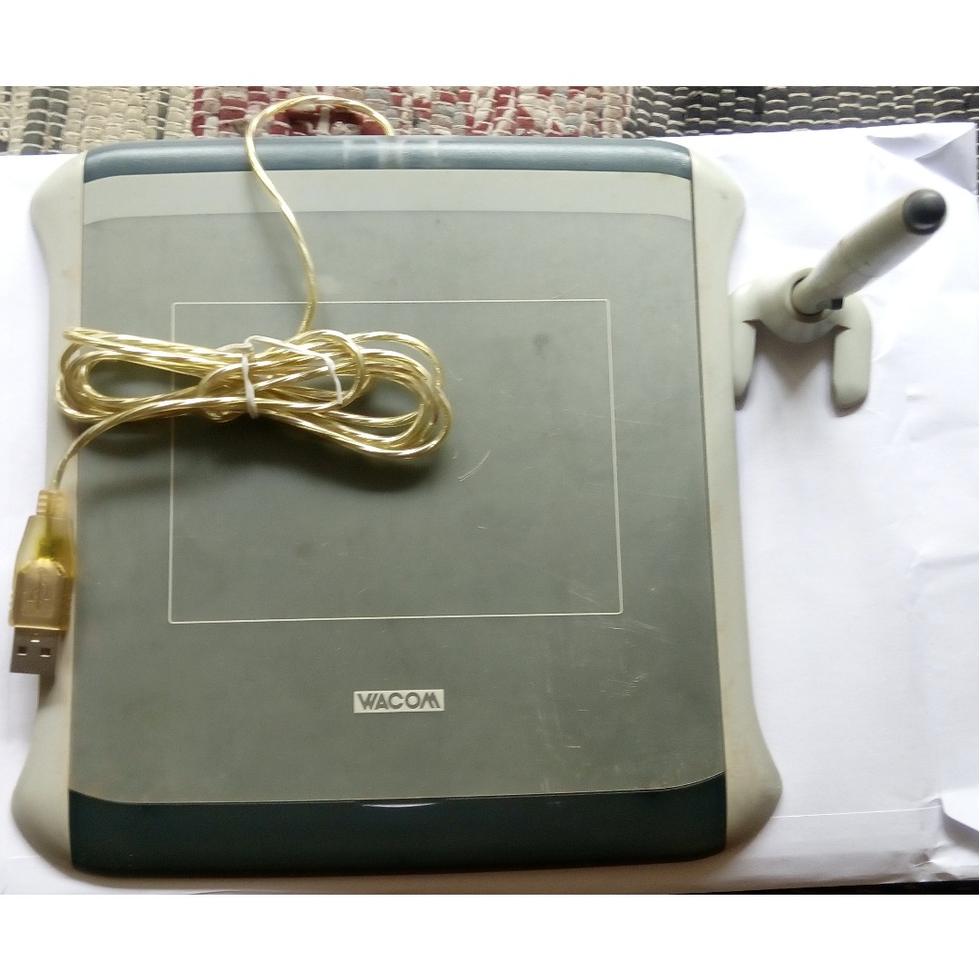 Wacom tablet(graphite), Computers & Tech, Parts & Accessories, Other ...