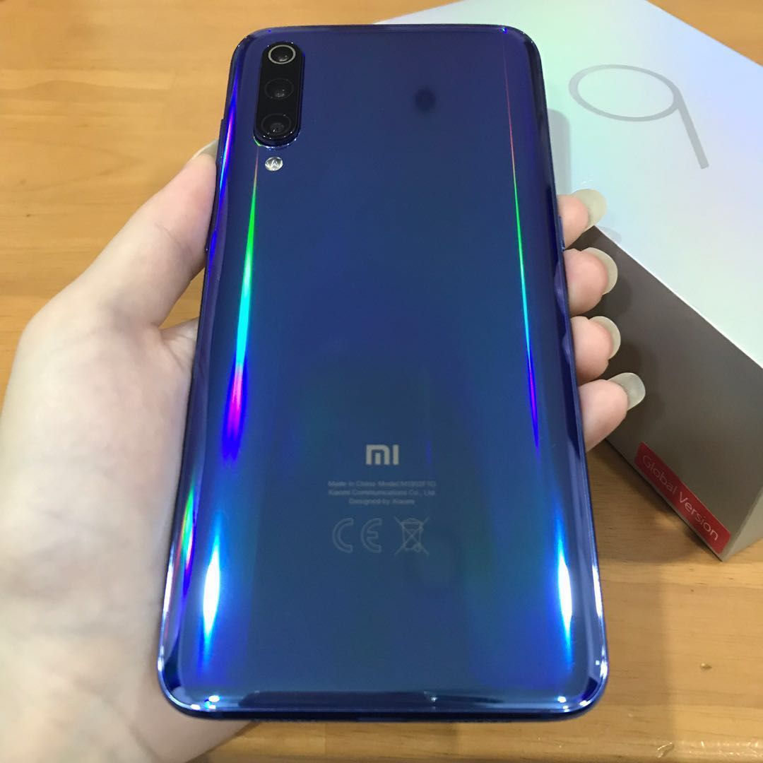 【新品未開封】Xiaomi Mi 9 6+128 ocean blue