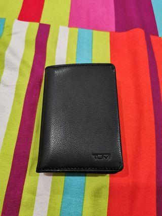 Bnew Authentic TUMI card holder (Leather)