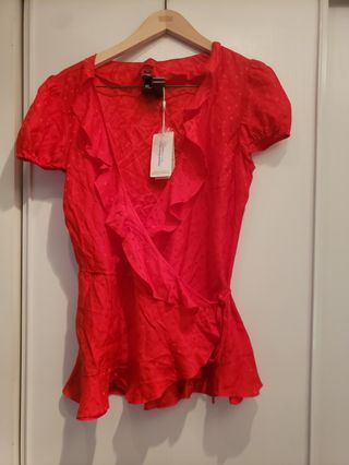 (Category: ) located in . Submitted by fashionjunky (Listing ID 247770787, Image 1). Description: .